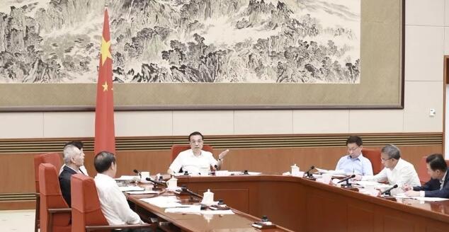 年中总结向你展示了做太阳能发电有多热门【火(图1) 太阳能镜子发电