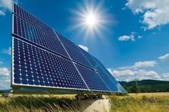 太阳能发电板寿命大约多少年